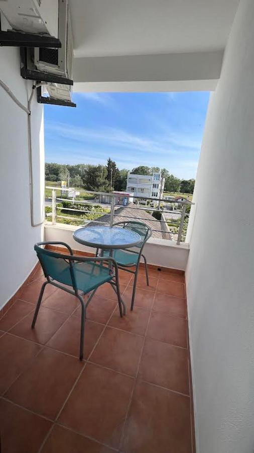 Отель Buzuku House Улцинь Экстерьер фото